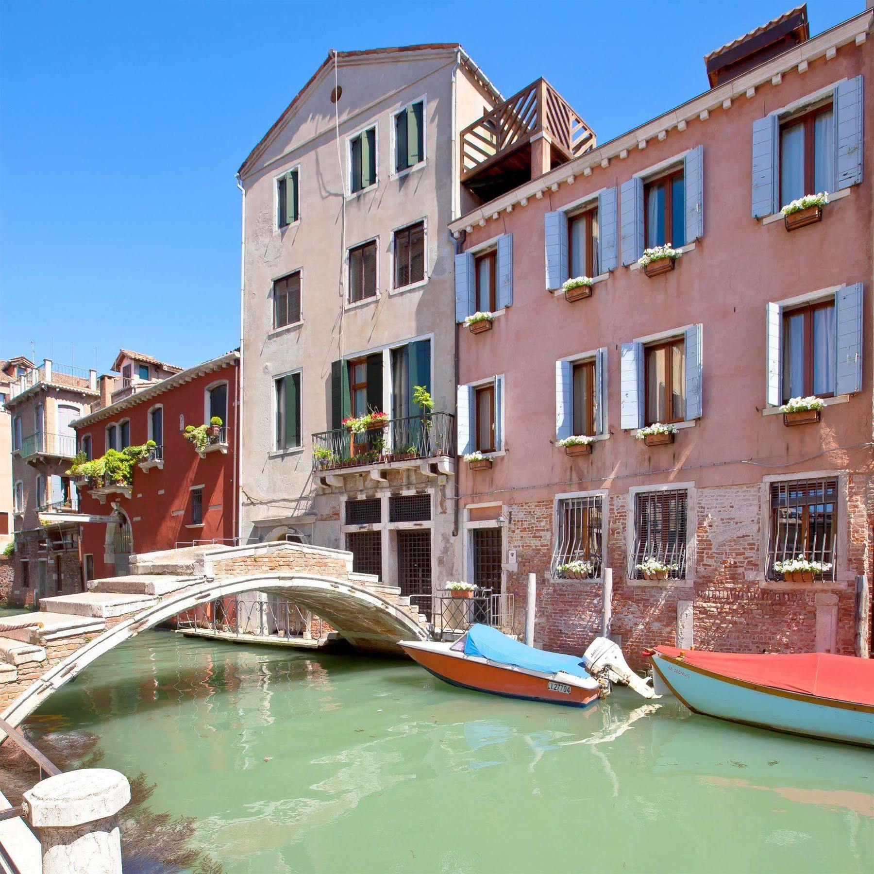 3749 Pontechiodo Veneza Exterior foto